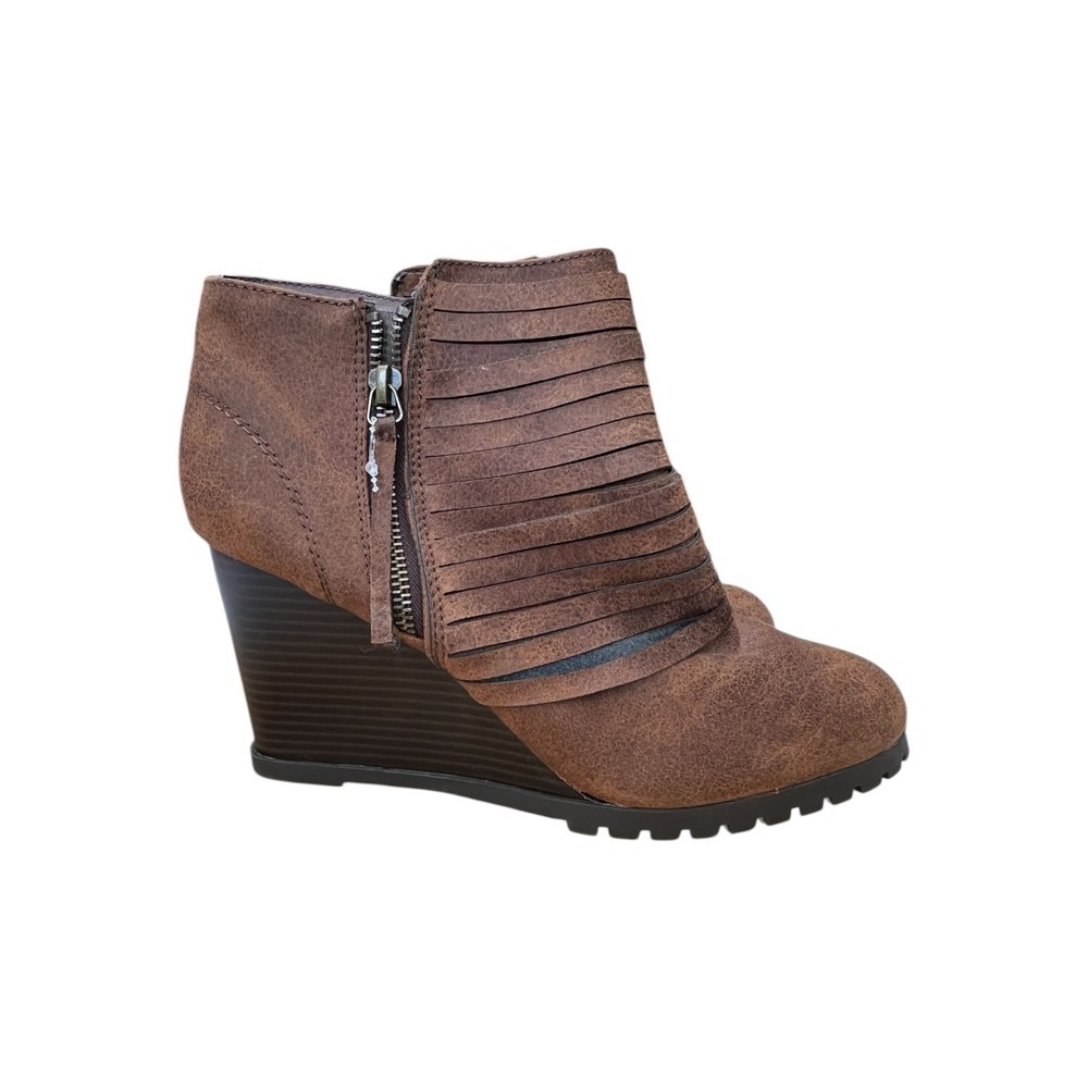 Sugar Tempt Women's Brown Wedge Ankle Boots Tiered Fringe Side Zip  - Sz 10M